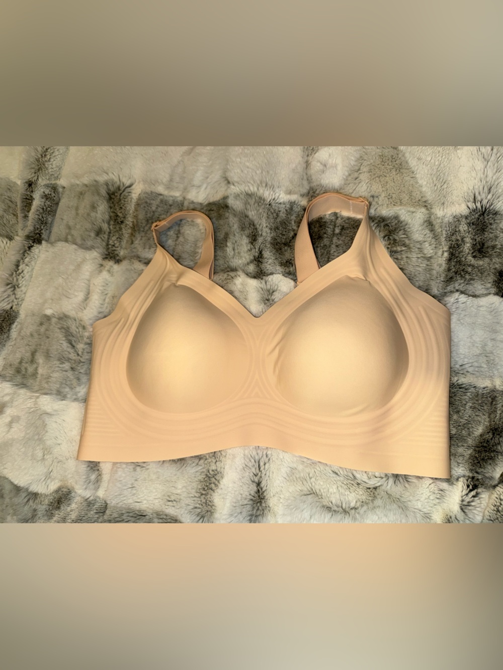Bodcurven wireless bra 2x. New